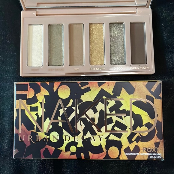 Naked Foxy eyeshadow palette